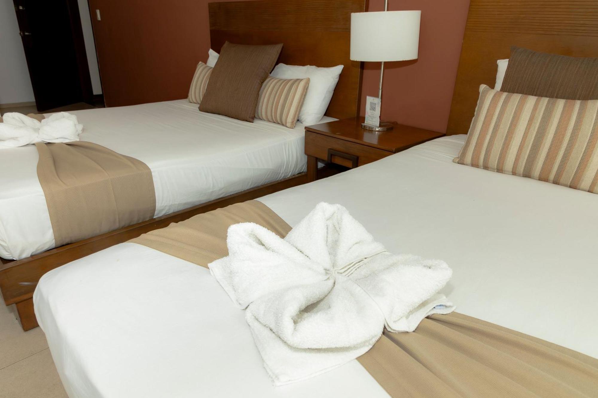 Quinto Sole Hotel Mahahual Ngoại thất bức ảnh