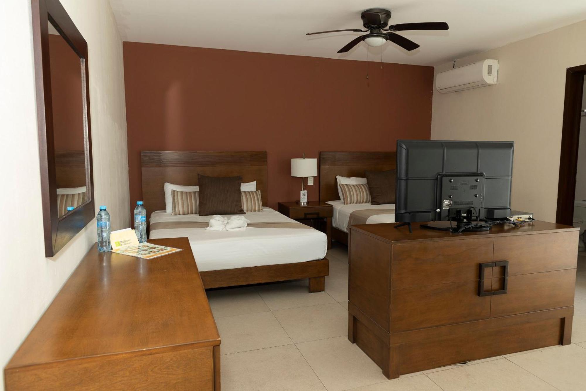 Quinto Sole Hotel Mahahual Ngoại thất bức ảnh